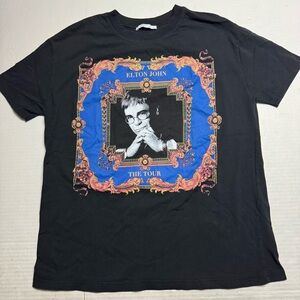 2018 ZARA x Elton John 1992-1993 World Tour Double Sided Graphic Tee Size: M